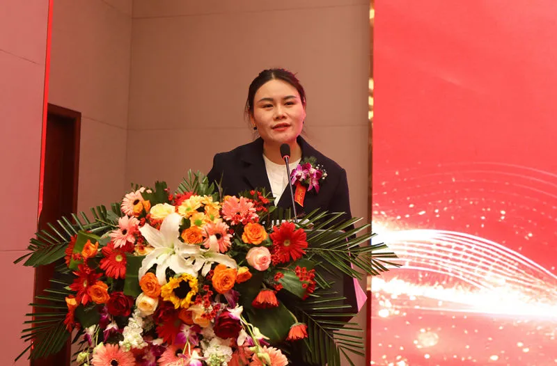 EE5A1317_副本.jpg EE5A1317_副本.jpg